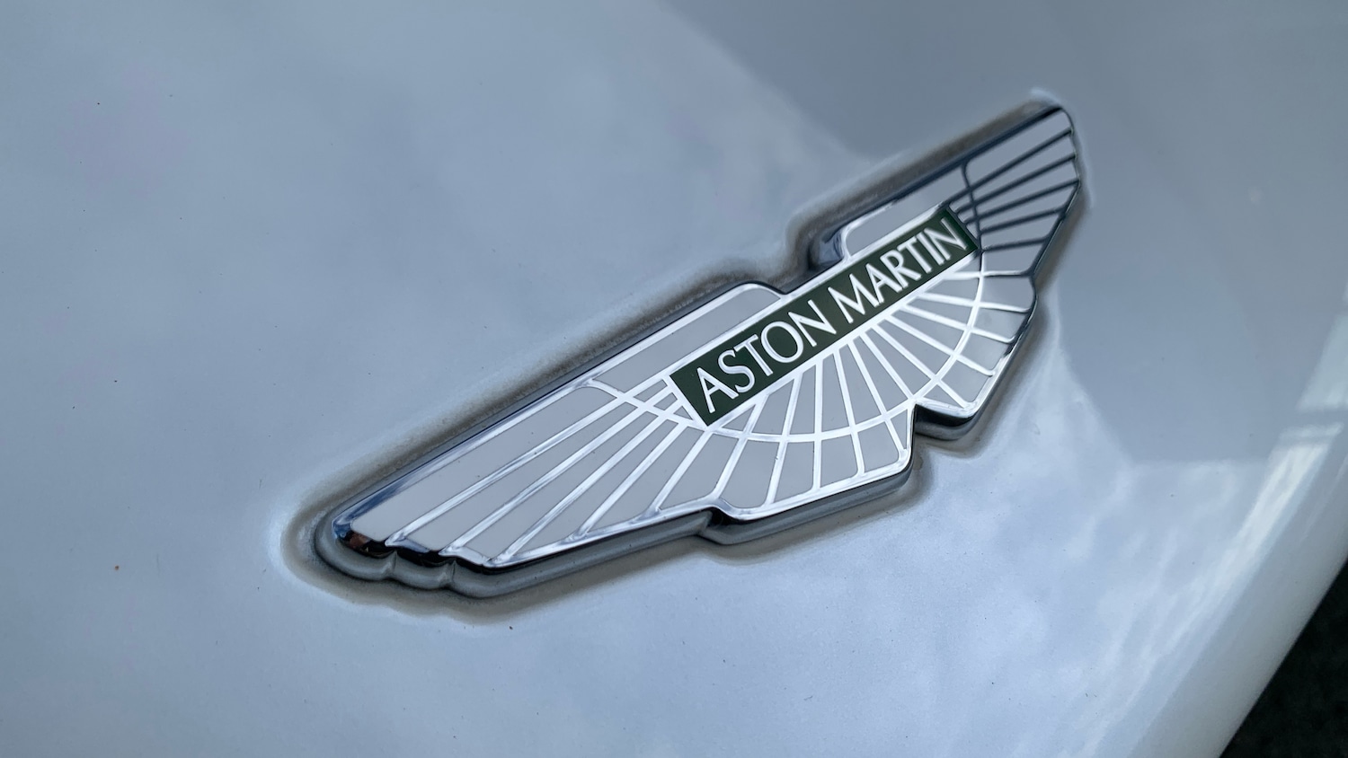 Used Aston Martin DB11 2019 for sale - 77329021: Photo 18