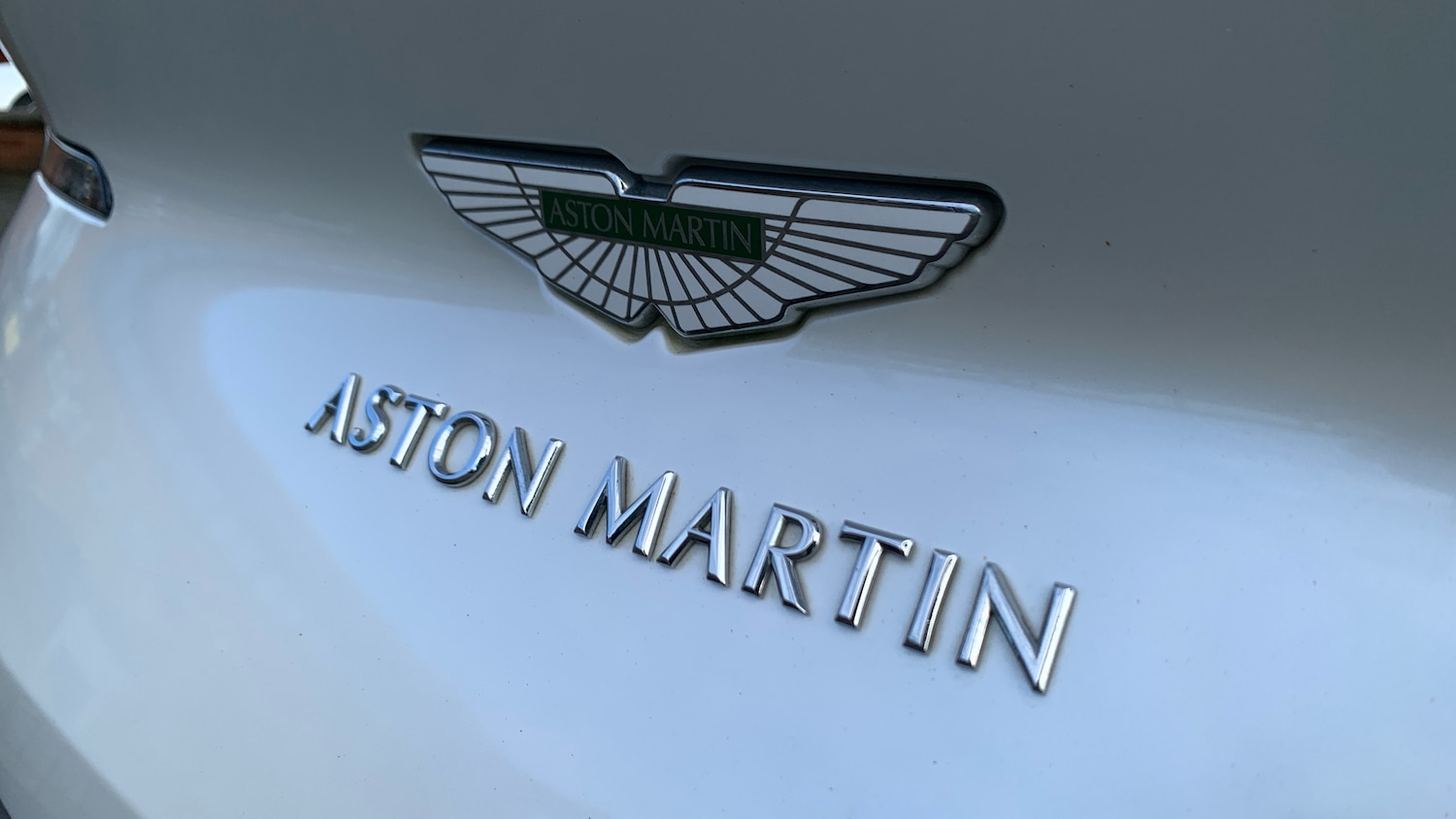 Used Aston Martin DB11 2019 for sale - 77329021: Photo 23