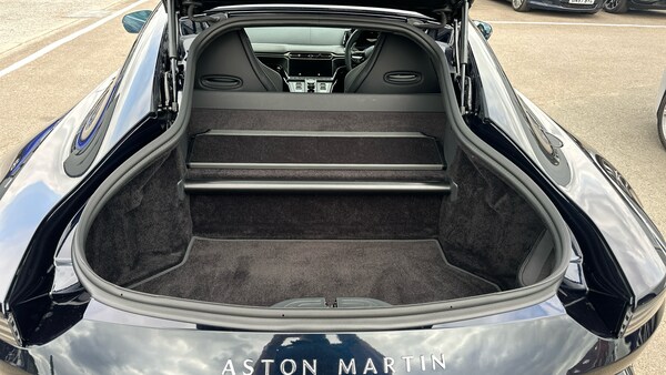 Used Aston Martin Vantage 2024 for sale - 75633095: Photo 20