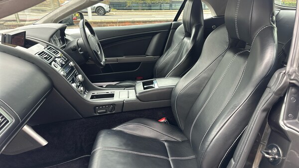 Used Aston Martin DB9 2009 for sale - 76198034: Photo 20