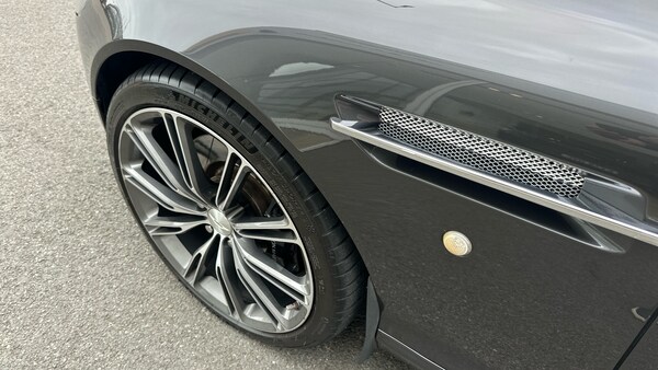 Used Aston Martin DB9 2009 for sale - 76198034: Photo 21