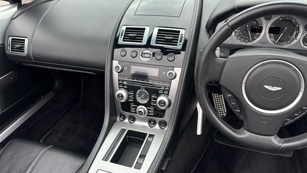 Used Aston Martin DB9 2009 for sale - 76198034: Photo 9