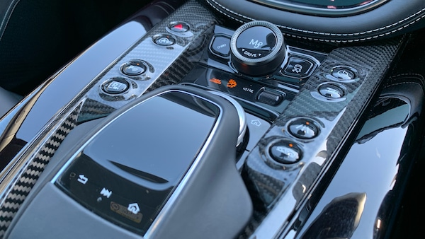 Used Aston Martin DBX 2024 for sale - 76164797: Photo 16