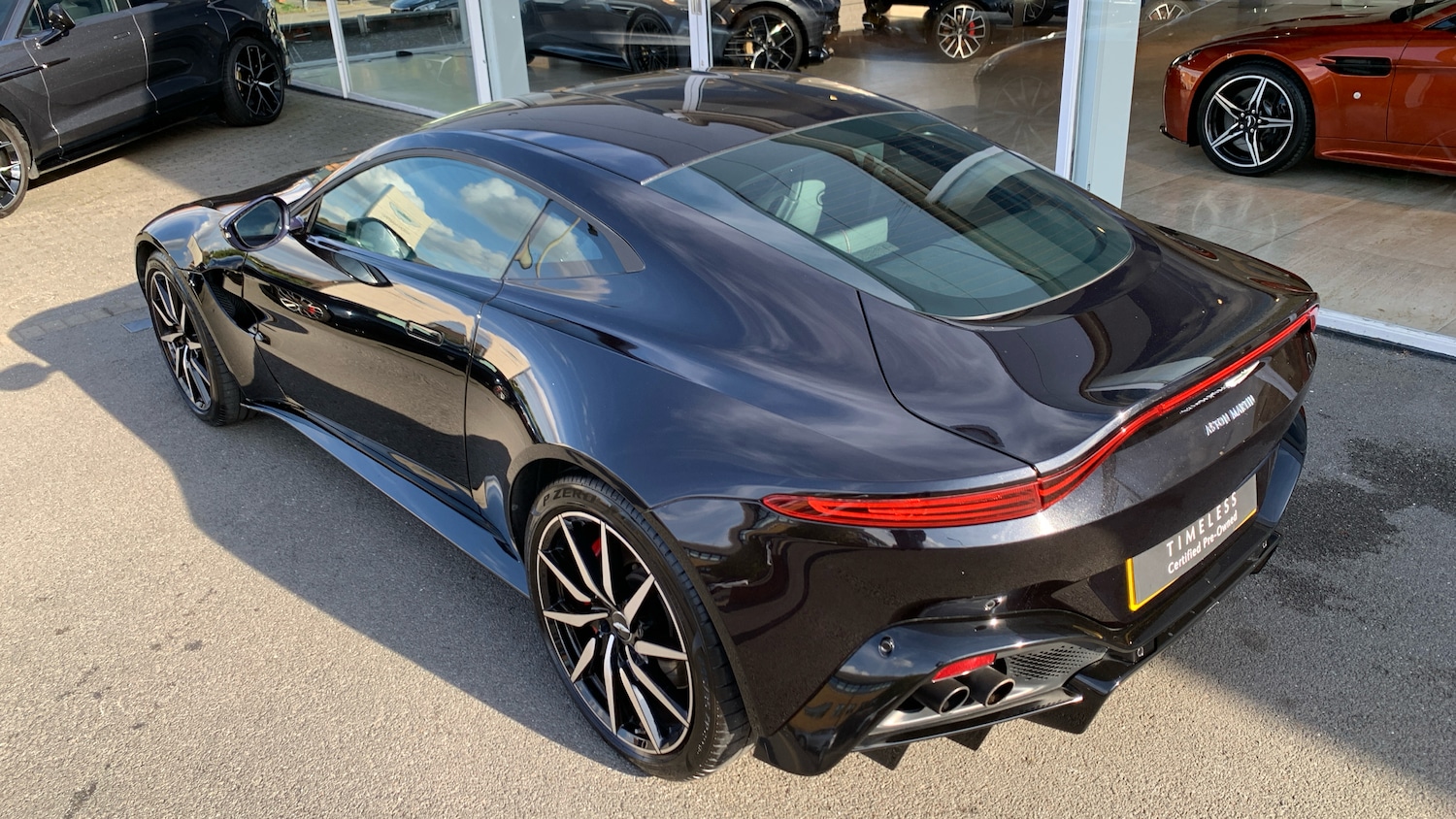 Used Aston Martin Vantage 2018 for sale - 76107005: Photo 23