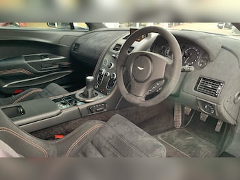 Used Aston Martin Vantage 2017 for sale - 79600491: Photo