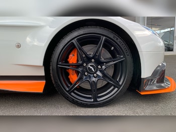 Used Aston Martin Vantage 2017 for sale - 79600491: Photo