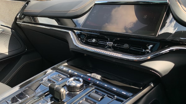 Used Aston Martin DBX 2024 for sale - 73461108: Photo 15