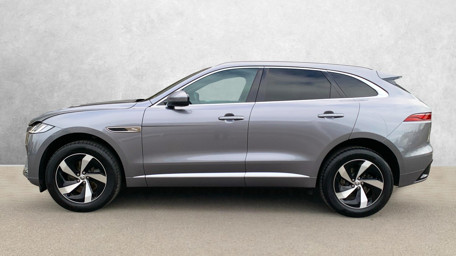 Used Jaguar F-Pace 2024 for sale - 76454990: Photo 13