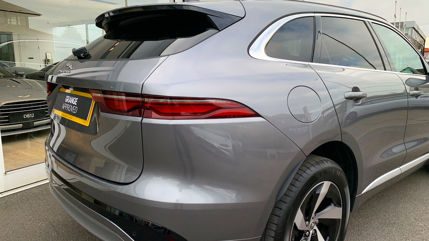 Used Jaguar F-Pace 2024 for sale - 76454990: Photo 8