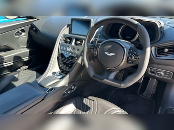 Used Aston Martin DB11 2021 for sale - 78243095: Photo