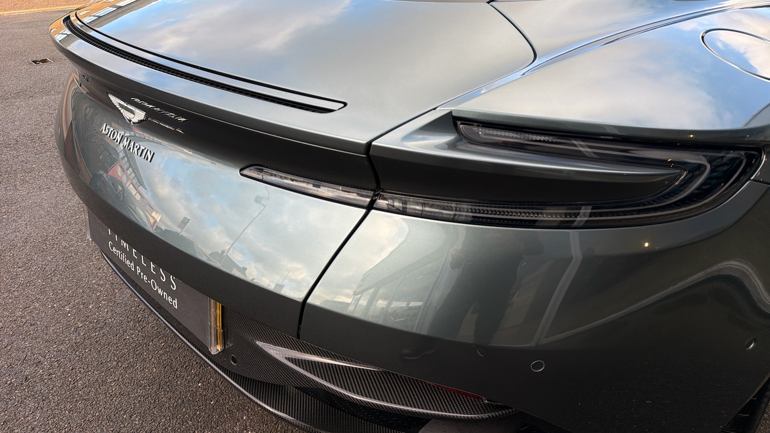 Used Aston Martin DB11 2018 for sale - 77251134: Photo 20