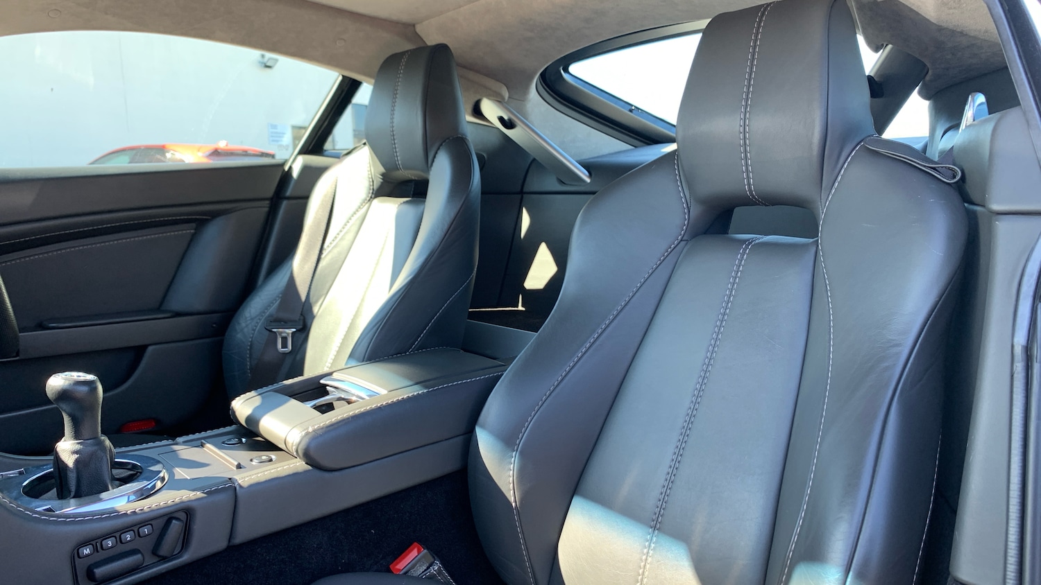 Used Aston Martin Vantage 2008 for sale - 76164841: Photo 15