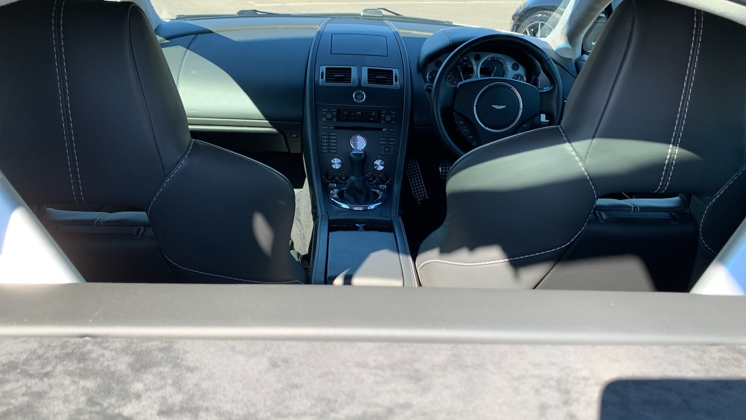 Used Aston Martin Vantage 2008 for sale - 76164841: Photo 17