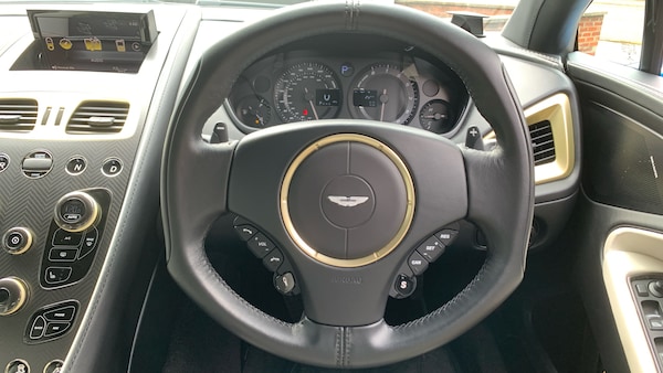 Used Aston Martin Vanquish 2017 for sale - 75446626: Photo 10