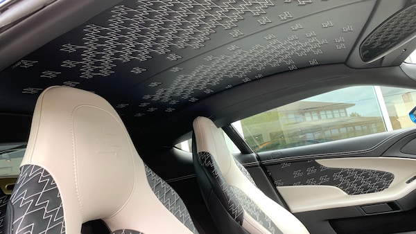 Used Aston Martin Vanquish 2017 for sale - 75446626: Photo 15