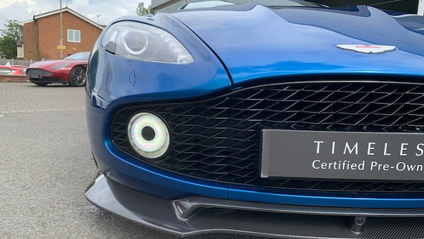 Used Aston Martin Vanquish 2017 for sale - 75446626: Photo 19
