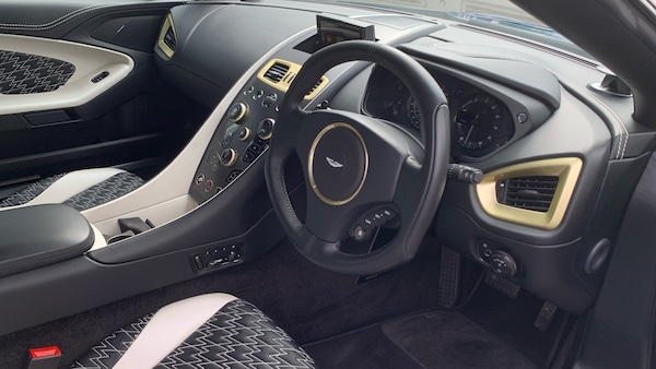 Used Aston Martin Vanquish 2017 for sale - 75446626: Photo 3