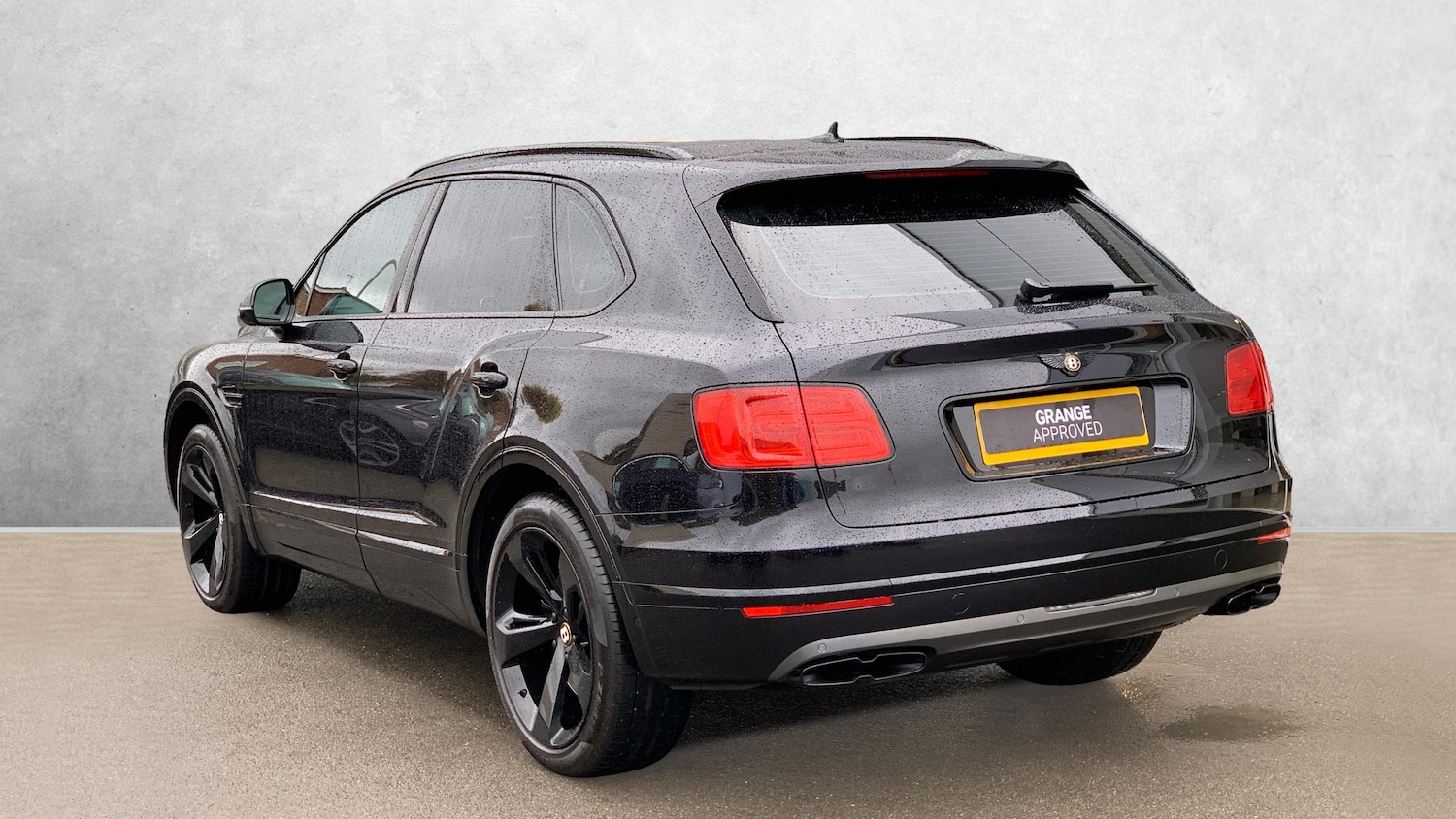 Used Bentley Bentayga 2019 for sale - 76164802: Photo 2