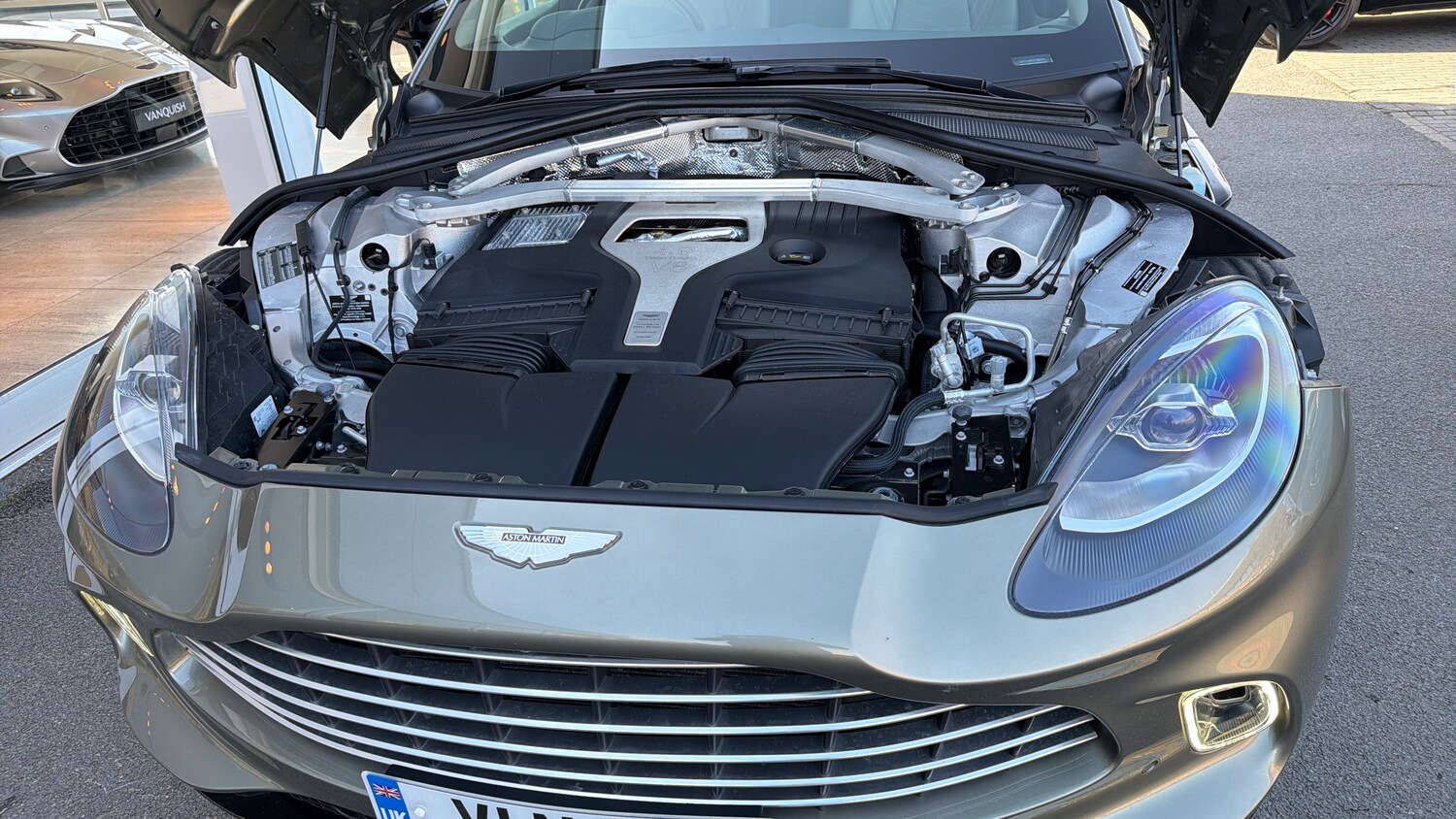 Used Aston Martin DBX 2024 for sale - 77643497: Photo 24