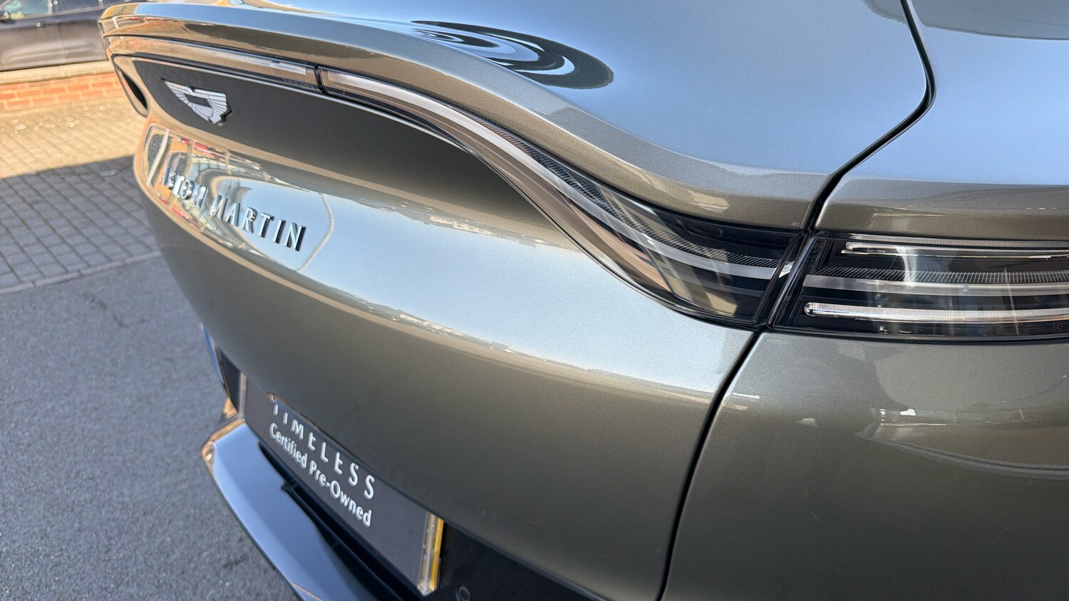 Used Aston Martin DBX 2024 for sale - 77643497: Photo 8