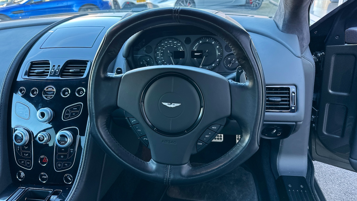 Used Aston Martin DB9 for sale - 77694138: Photo 11