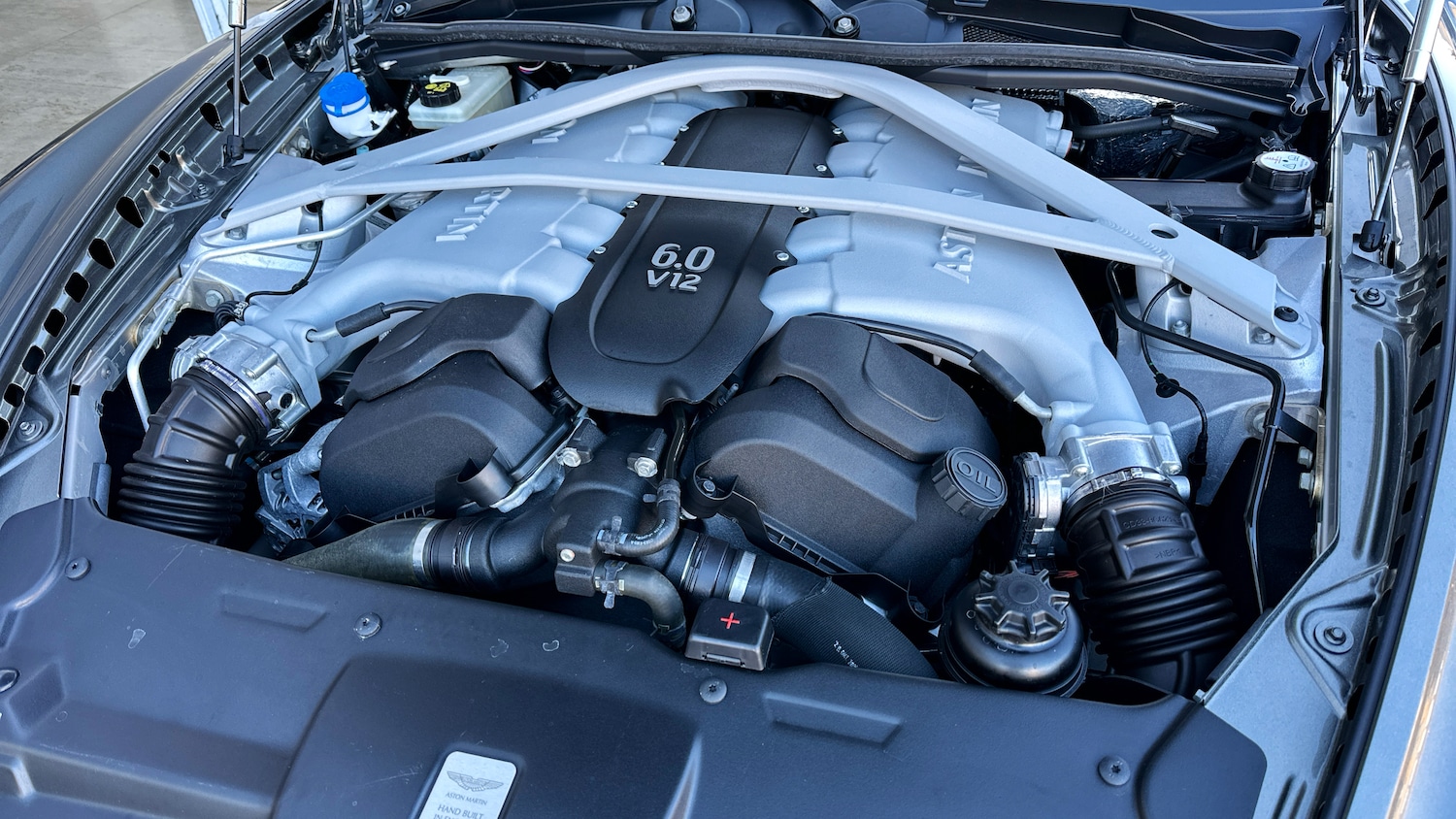 Used Aston Martin DB9 for sale - 77694138: Photo 25