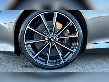 Used Aston Martin DB9 2016 for sale - 77694138: Photo