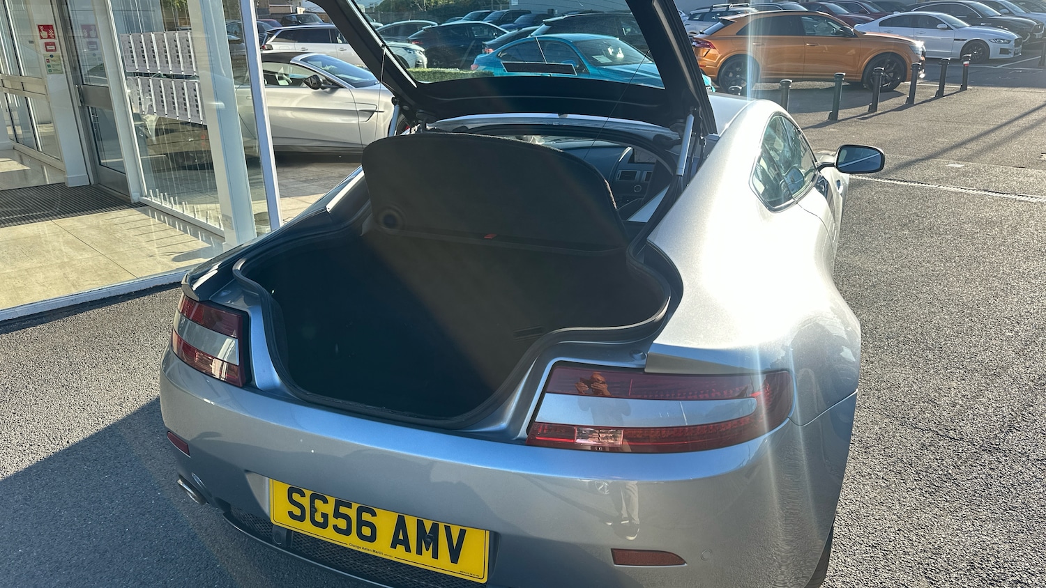 Used Aston Martin Vantage 2007 for sale - 76186950: Photo 14