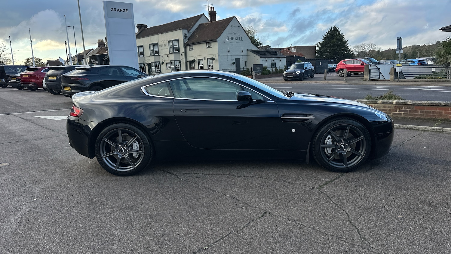 Used Aston Martin Vantage for sale - 76510582: Photo 20