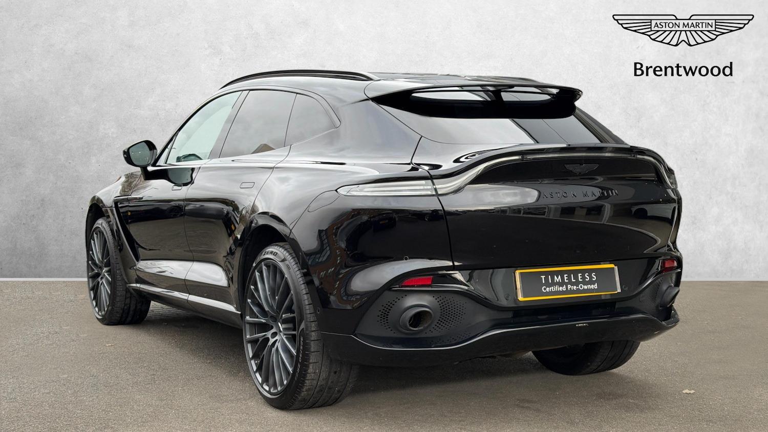 Used Aston Martin DBX 2022 for sale - 76910956: Photo 2