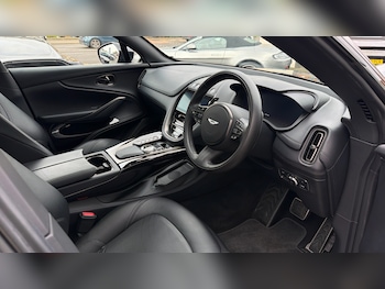 Used Aston Martin DBX 2022 for sale - 76910956: Photo