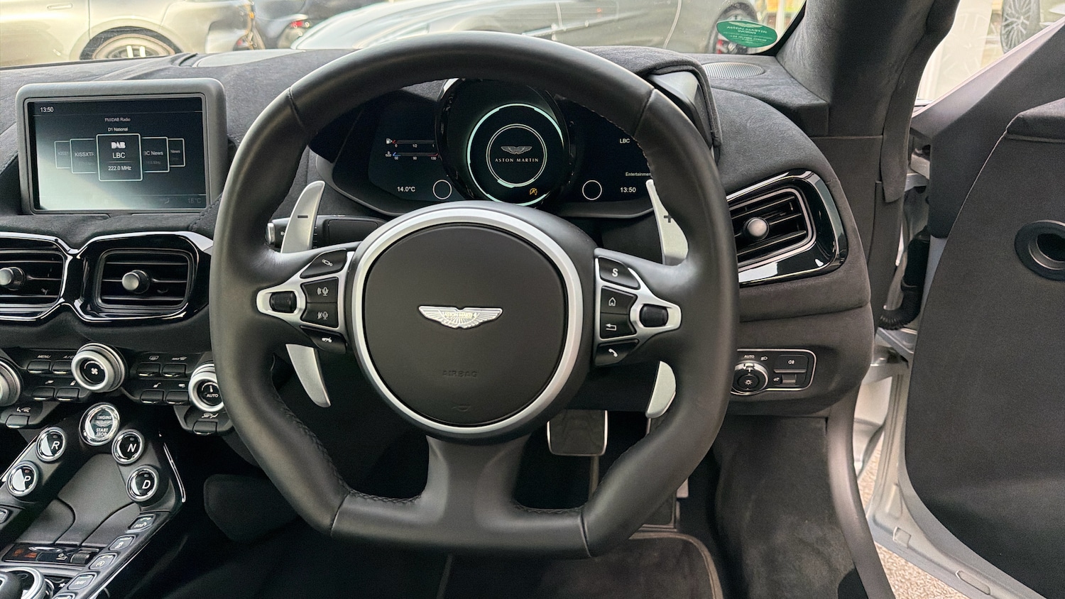 Used Aston Martin Vantage 2019 for sale - 78098086: Photo 10