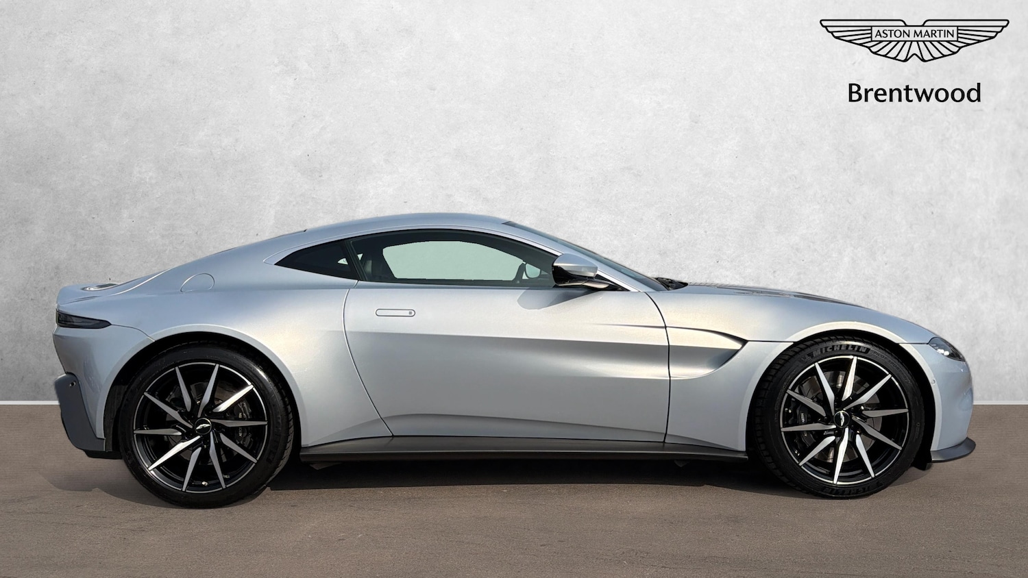 Used Aston Martin Vantage 2019 for sale - 78098086: Photo 12