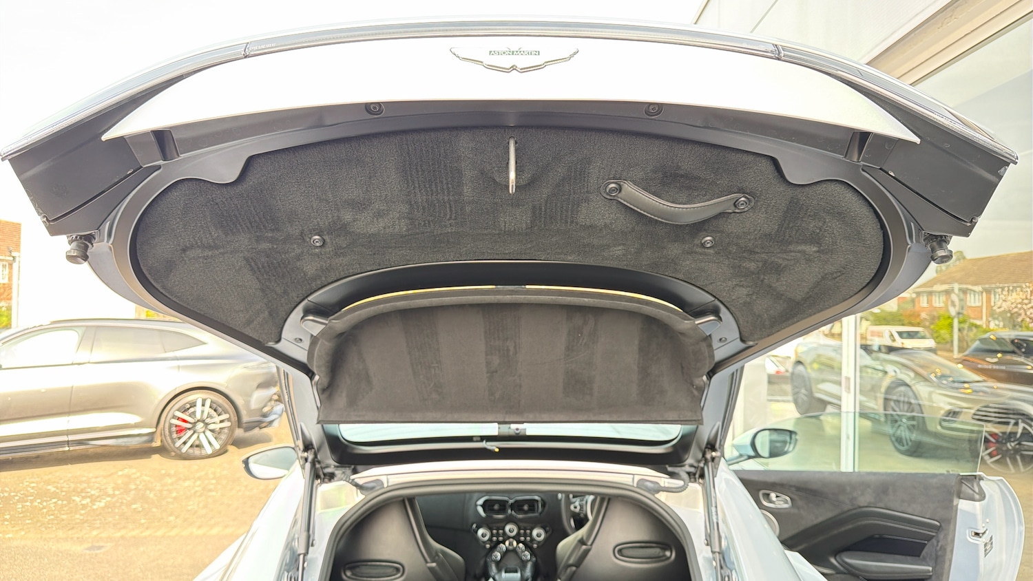 Used Aston Martin Vantage 2019 for sale - 78098086: Photo 21