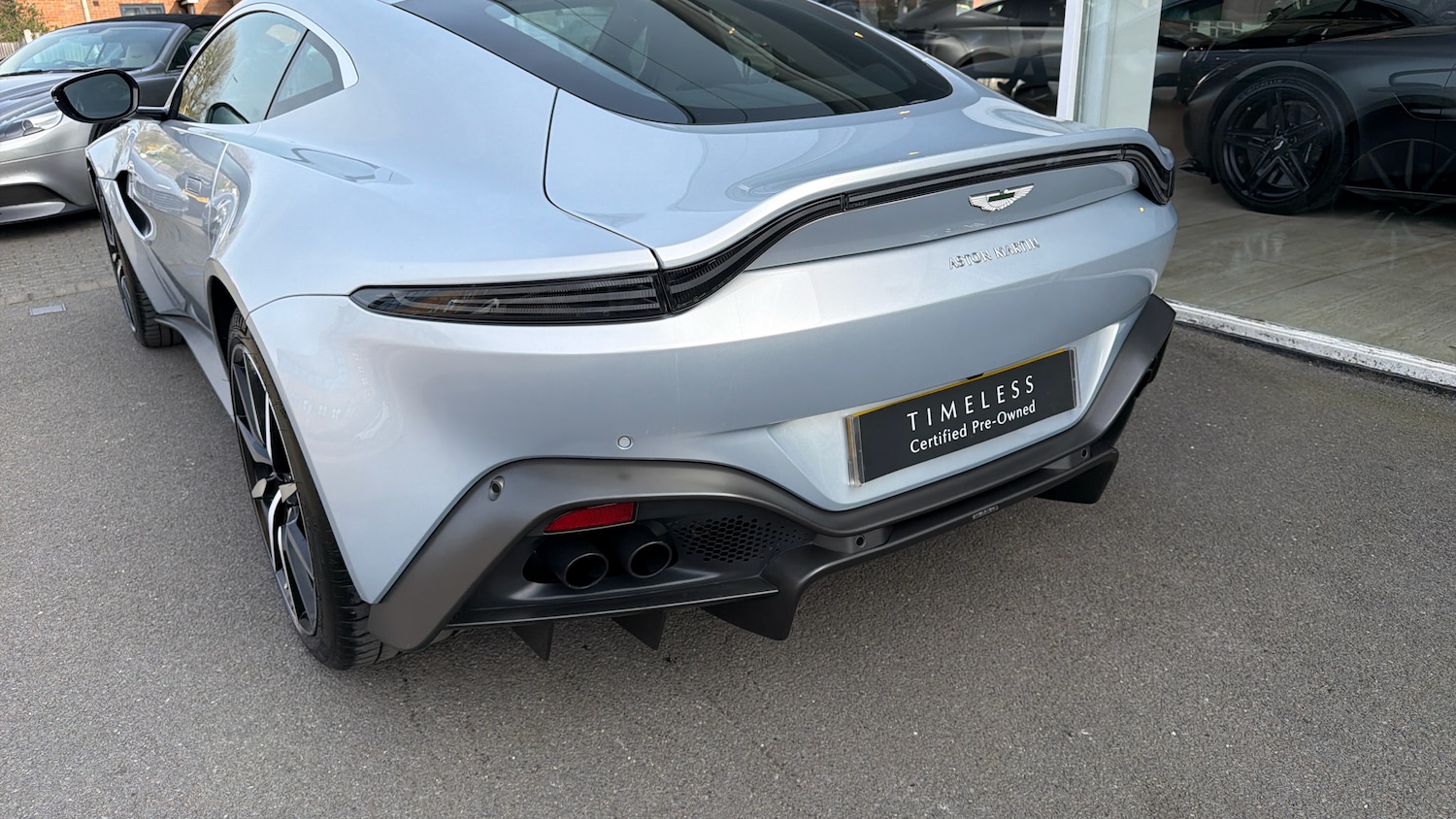 Used Aston Martin Vantage 2019 for sale - 78098086: Photo 24