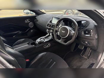 Used Aston Martin Vantage 2019 for sale - 78098086: Photo