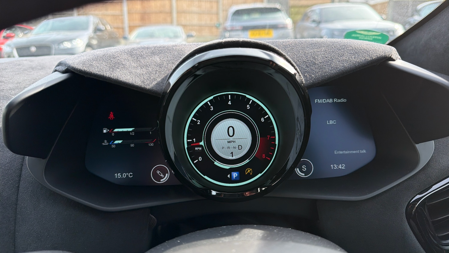 Used Aston Martin Vantage 2019 for sale - 78098086: Photo 6