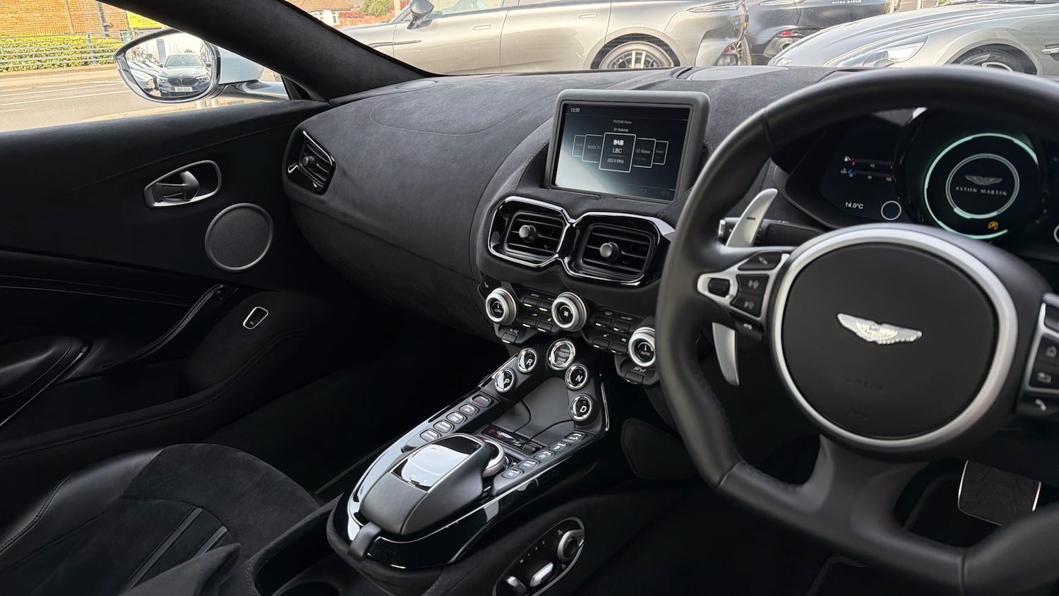 Used Aston Martin Vantage 2019 for sale - 78098086: Photo 9