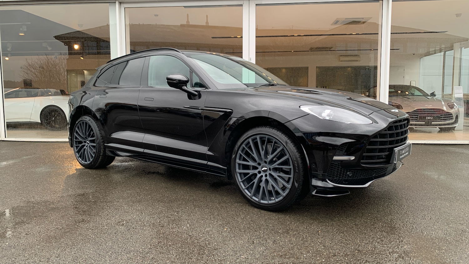 Used Aston Martin DBX 2025 for sale - 77494609: Photo 22