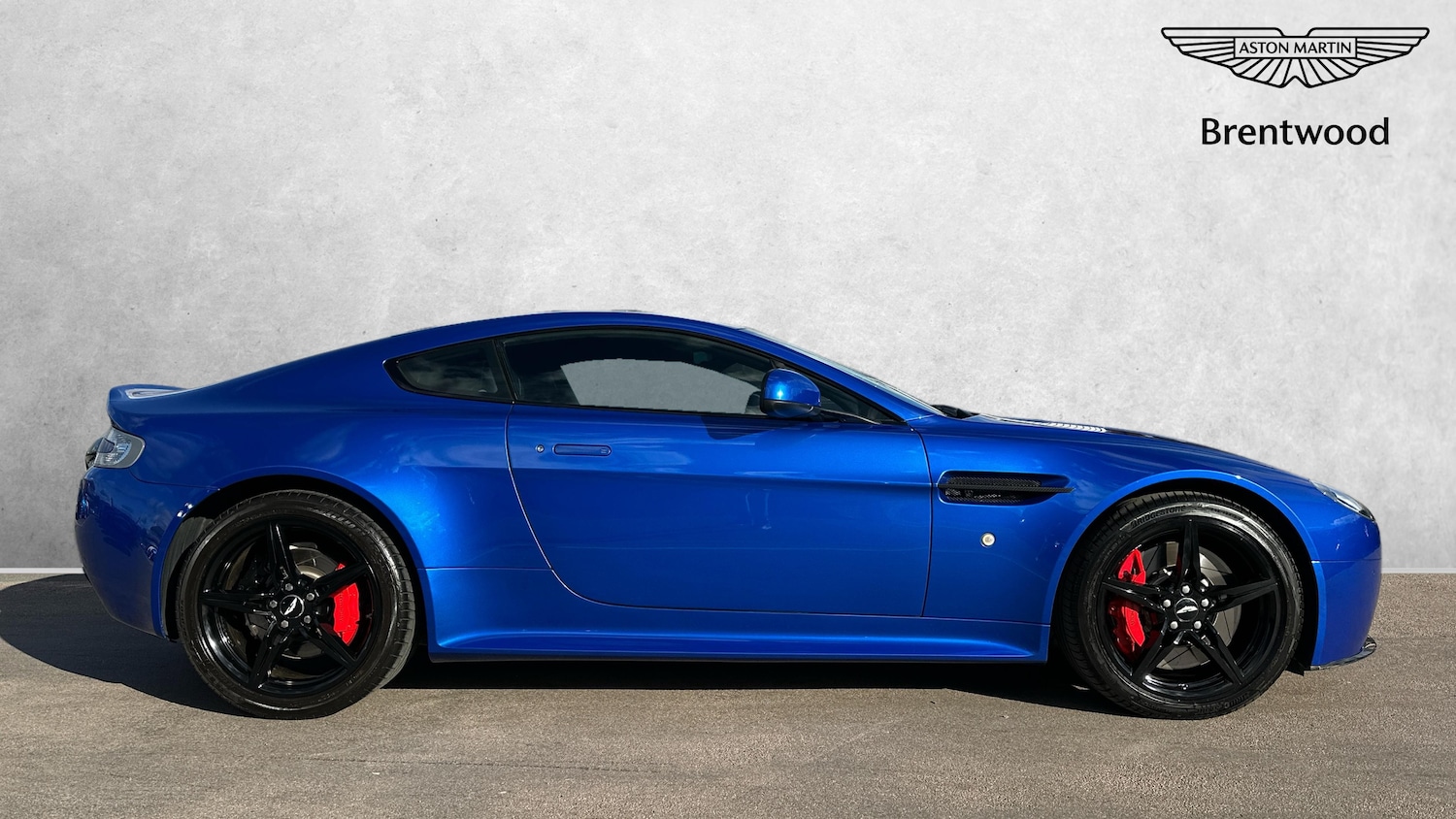 Used Aston Martin Vantage 2017 for sale - 76281285: Photo 12