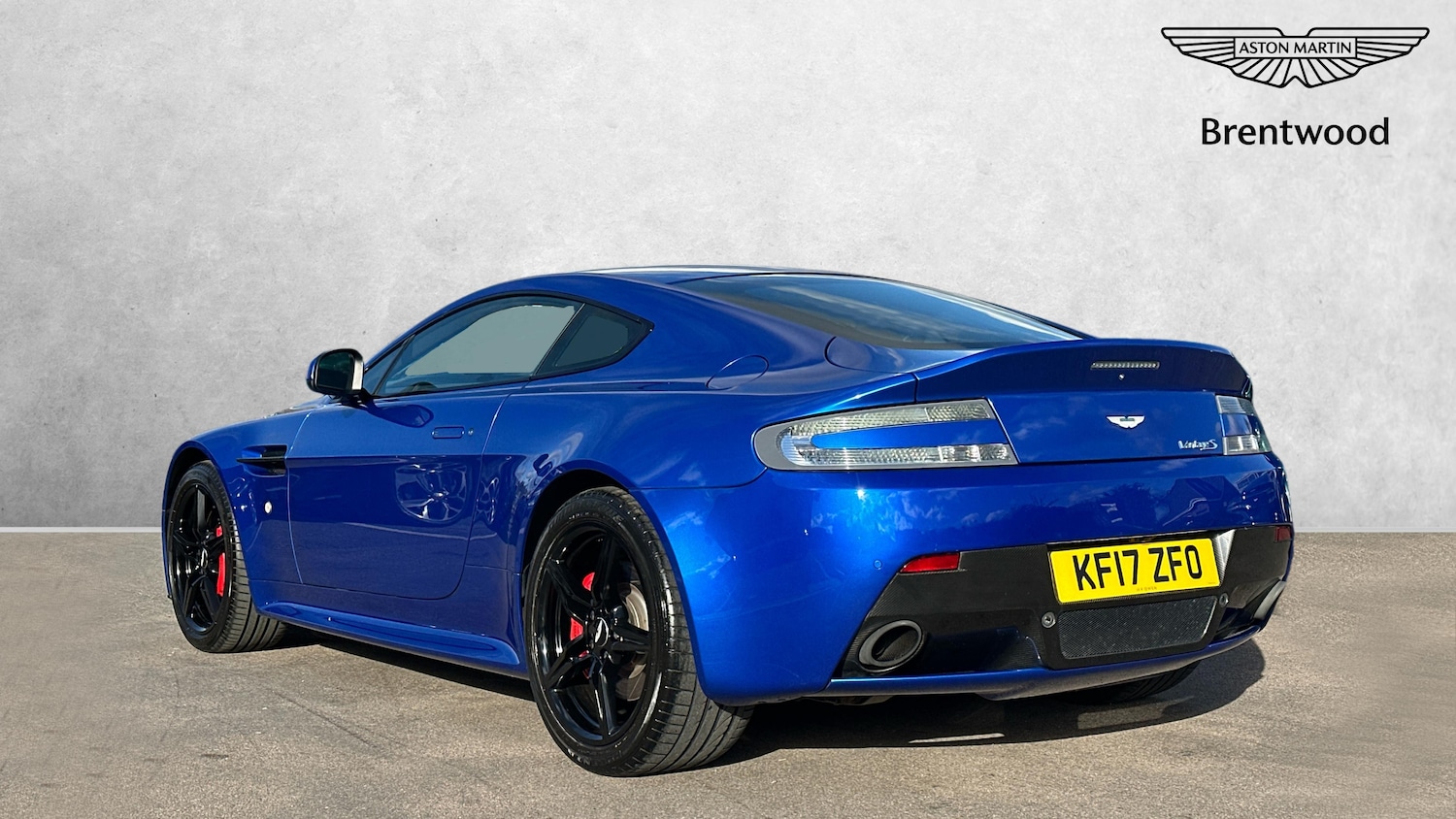 Used Aston Martin Vantage 2017 for sale - 76281285: Photo 2