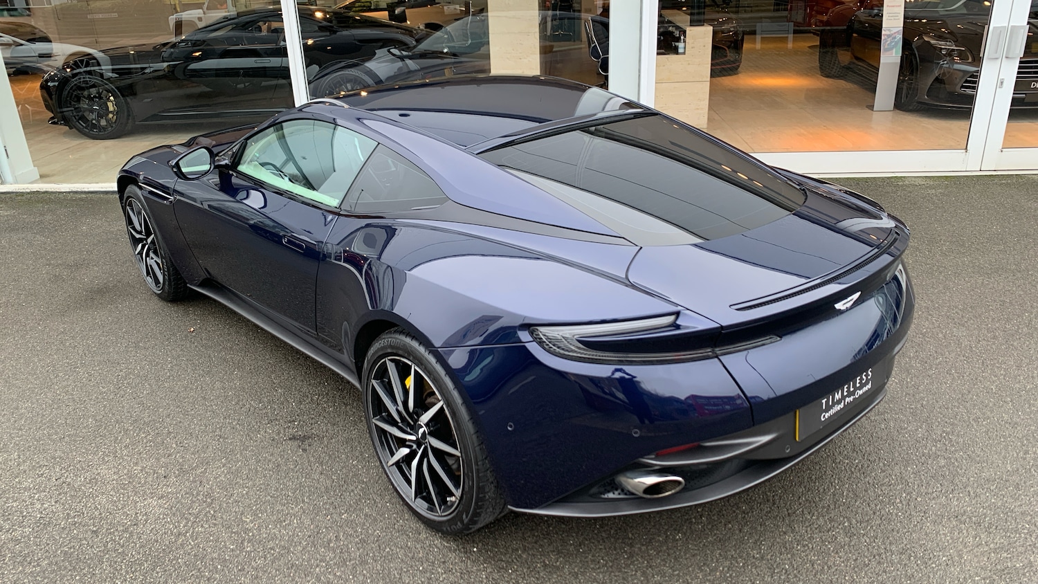 Used Aston Martin DB11 2019 for sale - 77452934: Photo 21