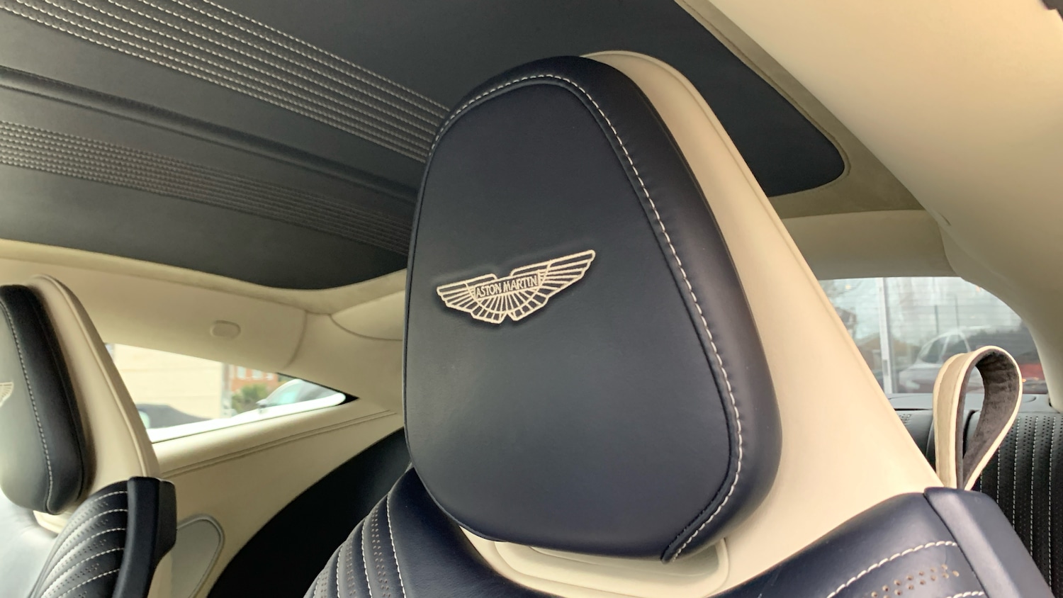 Used Aston Martin DB11 2019 for sale - 77452934: Photo 5