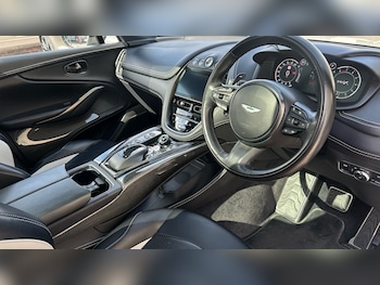 Used Aston Martin DBX 2022 for sale - 75325781: Photo