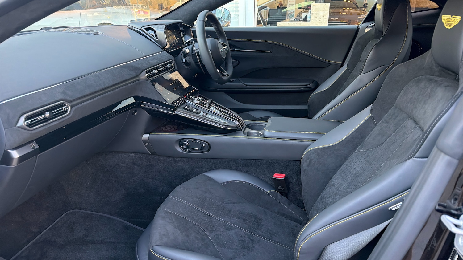 Used Aston Martin Vantage 2025 for sale - 77072994: Photo 19