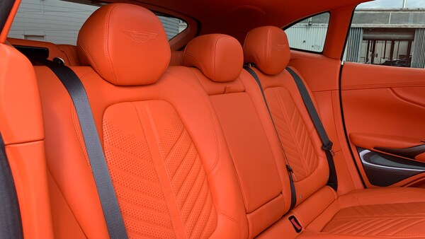 Used Aston Martin DBX 2023 for sale - 76198025: Photo 15