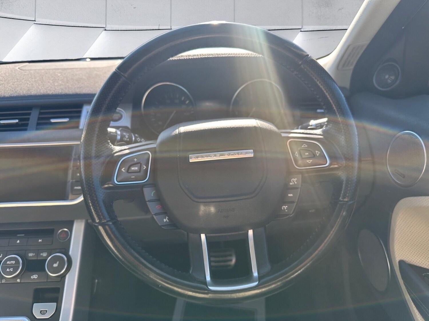 Used Land Rover Range Rover Evoque 2014 for sale - 76002148: Photo 13