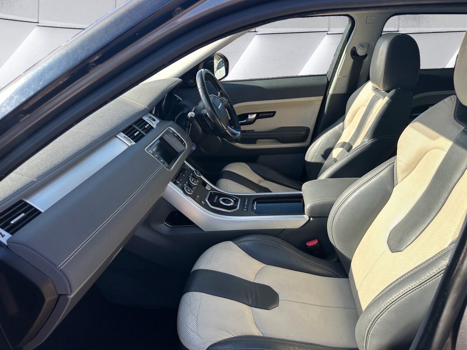 Used Land Rover Range Rover Evoque 2014 for sale - 76002148: Photo 15