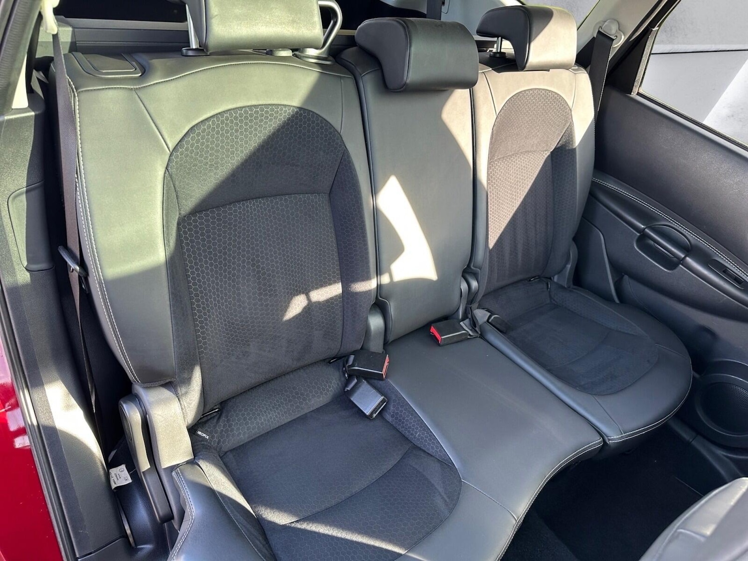 Used Nissan Qashqai+2 2013 for sale - 76995306: Photo 10