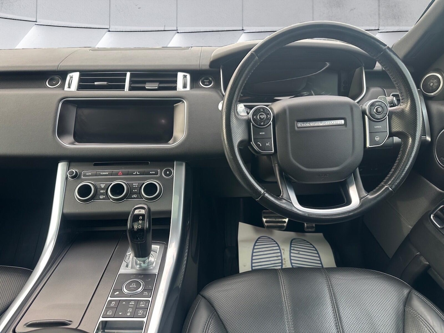 Used Land Rover Range Rover Sport 2017 for sale - 76607507: Photo 9